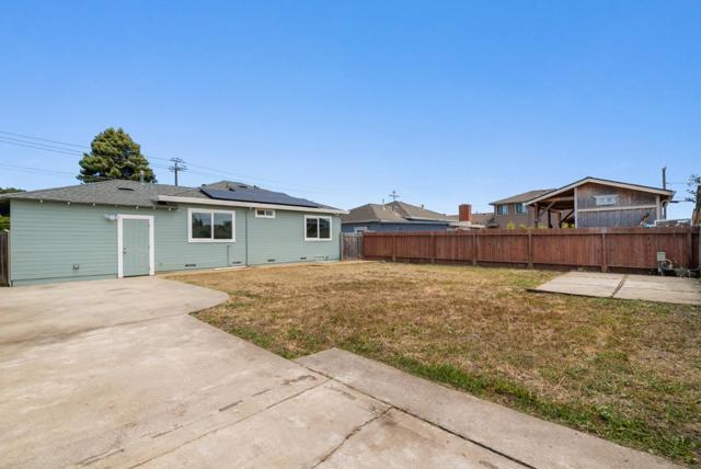 129 Santa Clara, Watsonville CA: https://media.crmls.org/mediaz/f88694b1-3063-48a9-94df-d78a1240e8bf.jpg