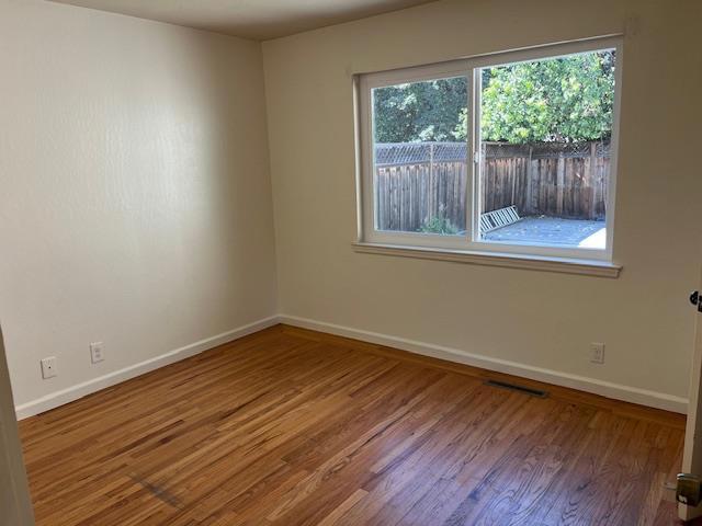 2233 W Hedding Street, San Jose CA: https://media.crmls.org/mediaz/f8871bbf-2972-4083-aa5c-e1efb67980d1.jpg