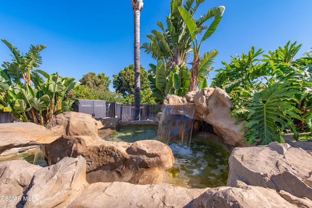 5327 Heather Street, Camarillo CA: https://media.crmls.org/mediaz/f887222a-8242-4ff8-af51-b33917619ac4.jpg