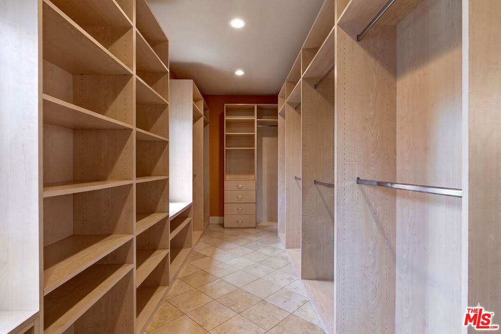 MLS #26842247 image #9