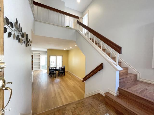 4806 Elderberry Avenue, Moorpark CA: https://media.crmls.org/mediaz/f888e905-816e-44d6-8fb4-ea5964e55582.jpg