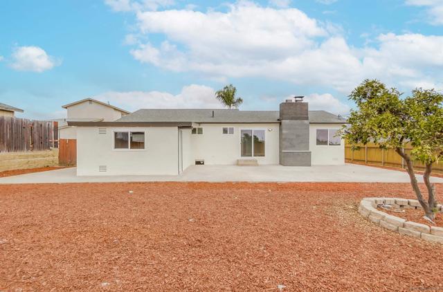 824 PARAISO AVE, Spring Valley CA: https://media.crmls.org/mediaz/f889ccca-c3cc-4394-8138-cfc7bdadb073.jpg