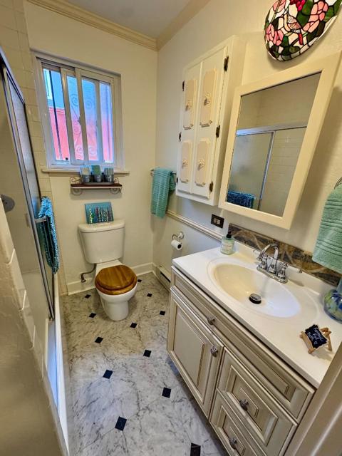 2727 Blenheim Avenue, Redwood City CA: https://media.crmls.org/mediaz/f88a4555-9d5c-45a3-bc11-f73be6add835.jpg