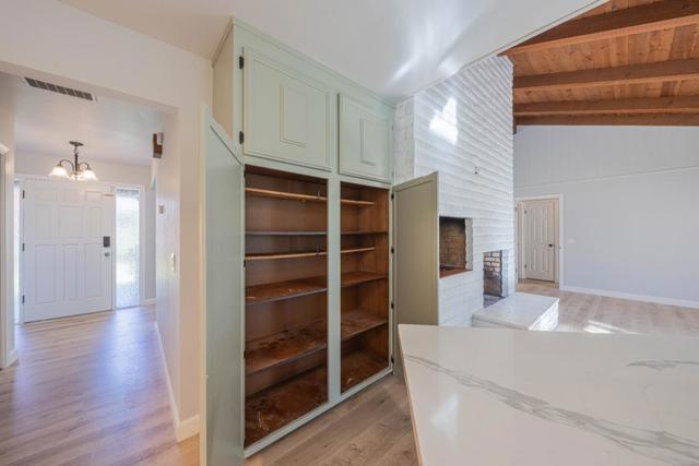 11745 Tam Oshanter Drive, Salinas CA: https://media.crmls.org/mediaz/f88a667b-d05b-4545-9581-0410ad295276.jpg