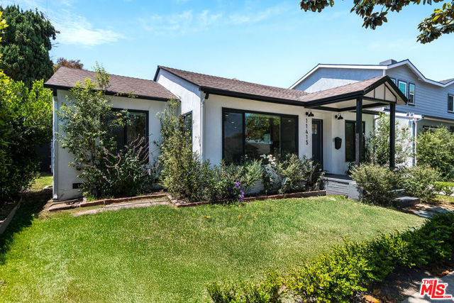 11415 Mcdonald Street, Culver City CA: https://media.crmls.org/mediaz/f88aae52-b54e-4d55-980f-c4d023c69284.jpg