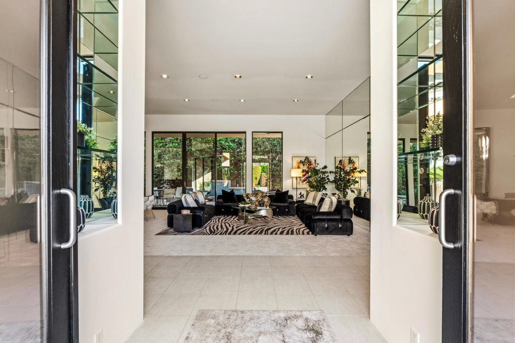 MLS #219138966DA image #1