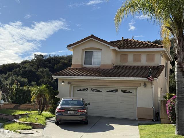 Detail Gallery Image 2 of 6 For 833 Calle La Primavera, Glendale,  CA 91208 - 3 Beds | 3 Baths