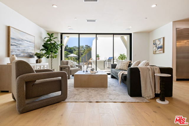 2256 Nichols Canyon Road, Los Angeles CA: https://media.crmls.org/mediaz/f88d0708-2f51-4c6a-96d3-99b707b0c211.jpg
