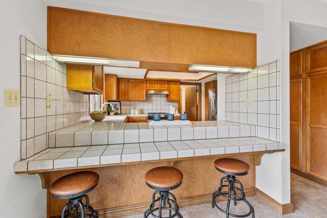 17529 Cross Road, Salinas CA: https://media.crmls.org/mediaz/f88e12c2-3426-4032-8e95-748a6a30af00.jpg