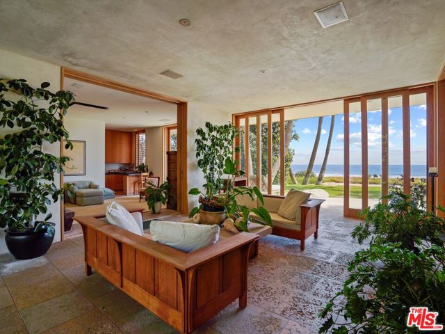 31280 Broad Beach Road photo 20