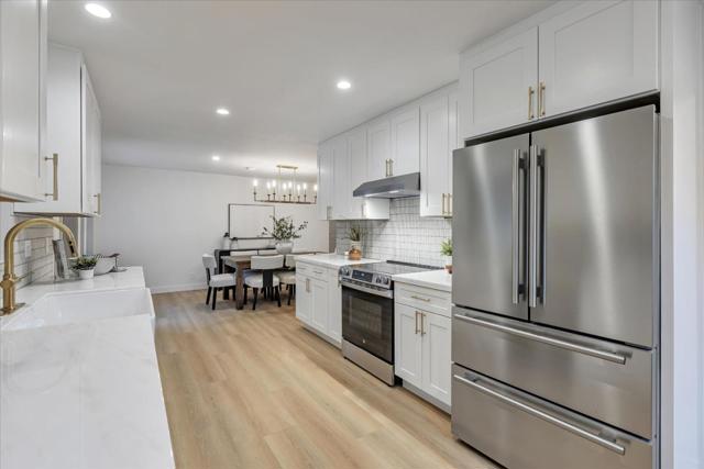 2845 Brittan Avenue, San Carlos CA: https://media.crmls.org/mediaz/f88e5188-b179-4b17-8124-5819954be152.jpg