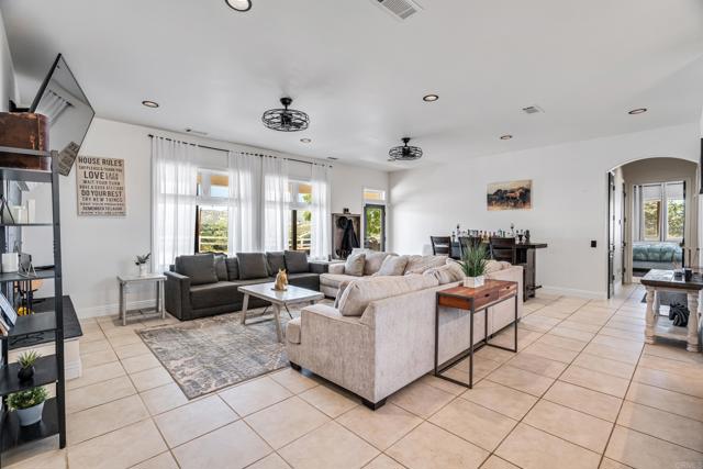44075 Timber Trl, Riverside County, CA 92544 photo 6