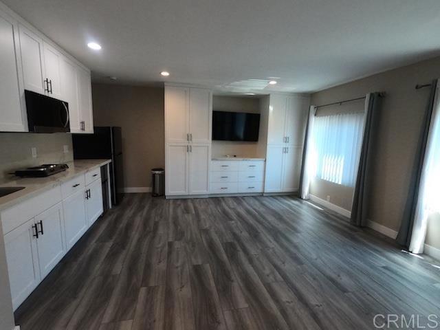 Detail Gallery Image 2 of 8 For 1020 Fuchsia Ln, San Diego,  CA 92154 - 0 Beds | 1 Baths