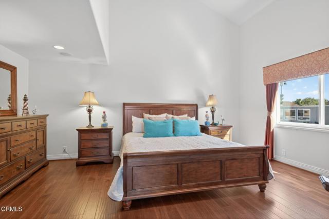 Detail Gallery Image 22 of 59 For 2408 Ocean Dr, Oxnard,  CA 93035 - 3 Beds | 3/1 Baths