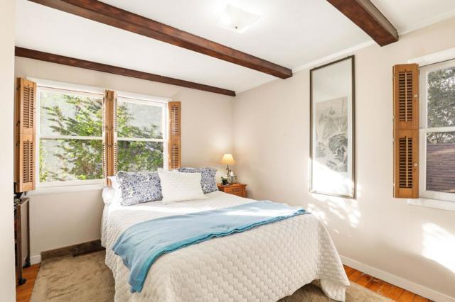 11 S Palomar Drive, Redwood City CA: https://media.crmls.org/mediaz/f8906f00-ec4d-4a72-9e1c-1b8f0ada07ef.jpg