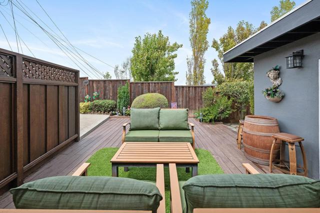 356 King Drive, South San Francisco CA: https://media.crmls.org/mediaz/f8908d4b-17ec-457e-a559-206dba10f456.jpg