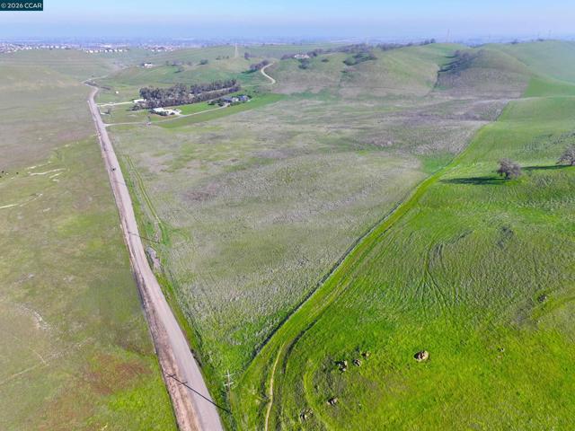 0 Briones Valley Rd, Brentwood (CC) CA: https://media.crmls.org/mediaz/f89118d1-ecc4-43c1-816f-fc515f8bdffb.jpg