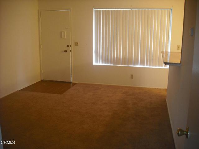 1920 N H Street, Oxnard CA: https://media.crmls.org/mediaz/f8913be1-fef6-42c0-bacc-9cf48490b41e.jpg