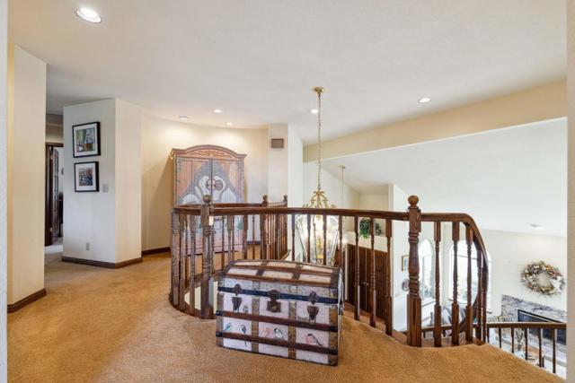 3600 Via Mar Monte, Carmel CA: https://media.crmls.org/mediaz/f8916f69-93bc-44e7-9f64-49eba6a8485a.jpg