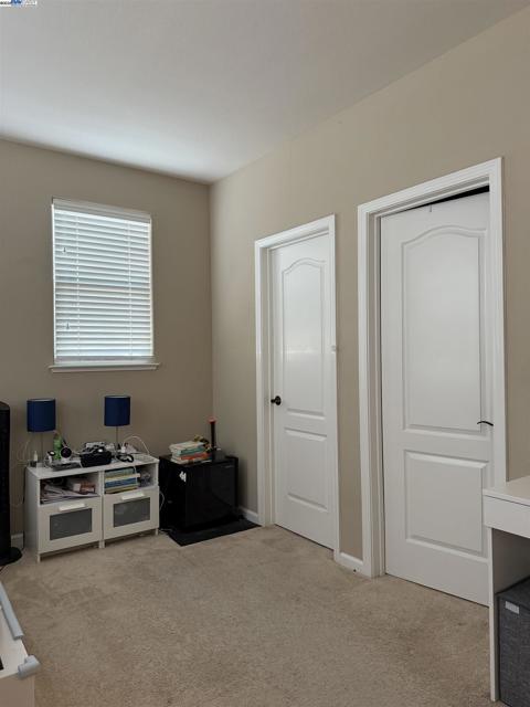30927 Union City Blvd., Union City CA: https://media.crmls.org/mediaz/f8919346-ae74-4e89-9b97-fe5856b0e834.jpg