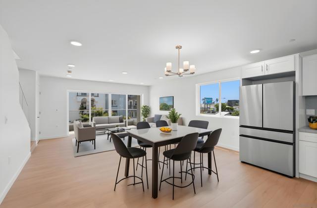 4004 Ohio St #3, San Diego CA: https://media.crmls.org/mediaz/f892968e-723b-43e7-9b7c-18e80508a0c7.jpg