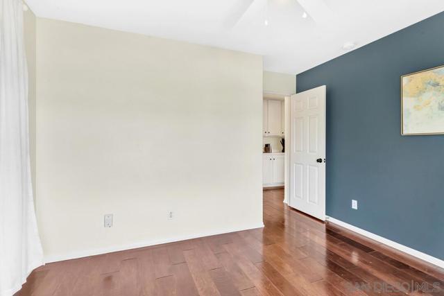 1531 Quiet Trail Dr, Chula Vista CA: https://media.crmls.org/mediaz/f8933797-4354-4461-b09b-5d34292a3536.jpg