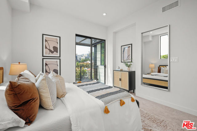 1200 N Orange, West Hollywood CA: https://media.crmls.org/mediaz/f8934923-b689-40c6-90a6-3a976ee41f2e.jpg