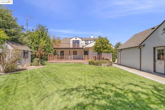 11081 BRENTWOOD BLVD., Brentwood CA: https://media.crmls.org/mediaz/f89369ba-74e0-471c-8e19-cab74c894a6e.jpg