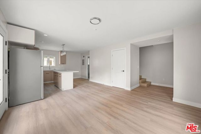 1317 Punta Gorda, Santa Barbara CA: https://media.crmls.org/mediaz/f89399a1-2459-40f2-9abc-7600d2cb304a.jpg