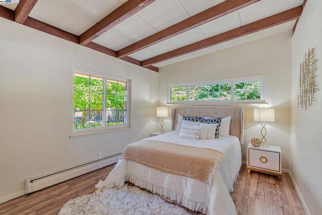 3950 Pinole Valley Rd, Pinole CA: https://media.crmls.org/mediaz/f89432a3-5488-462c-bd2d-6b06ac5716aa.jpg