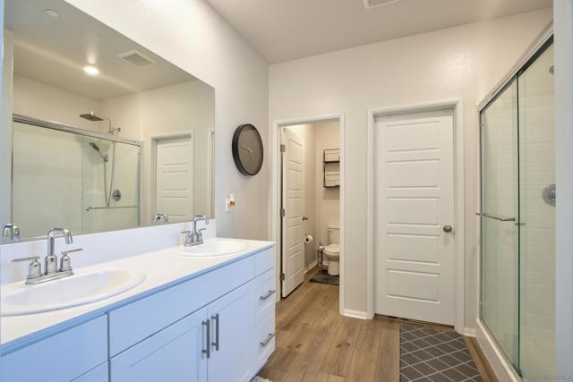 32932 Gelder Cir, Menifee CA: https://media.crmls.org/mediaz/f894c4fc-73a5-4383-acb1-6a46526cf774.jpg