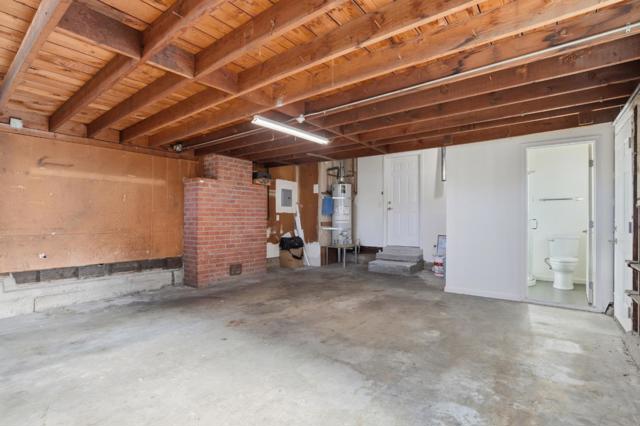 2296 Pulgas Avenue, East Palo Alto CA: https://media.crmls.org/mediaz/f894f86b-9025-4a8c-a041-1a637f690666.jpg