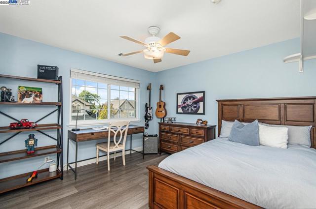 Image 37 of 49 For 2839 Victoria Ridge Ct