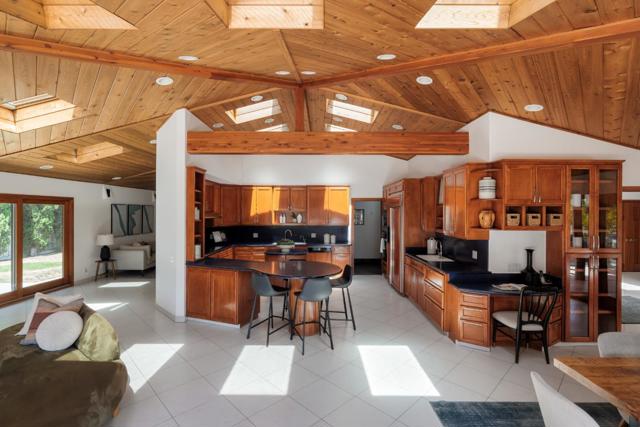 3160 Louis Road, Palo Alto CA: https://media.crmls.org/mediaz/f8969cdf-d49d-46f4-b5a4-4ec73585d161.jpg
