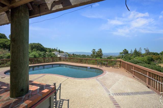 15946 Camino Vista Way, San Jose CA: https://media.crmls.org/mediaz/f897d351-33a5-4da7-b77e-3a3fdca1381a.jpg