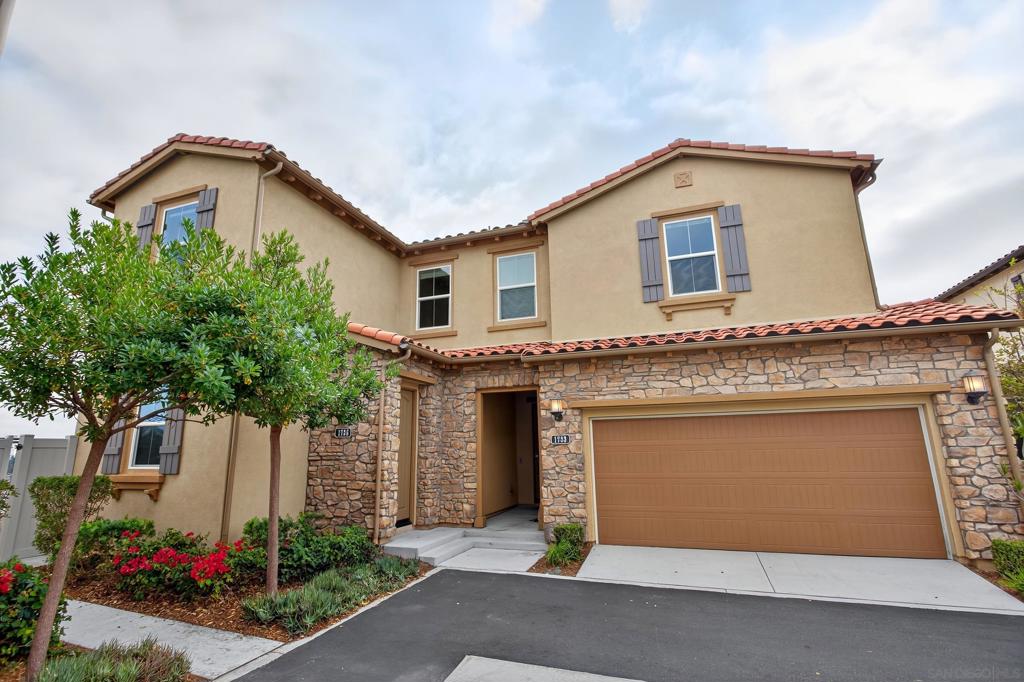 1733 Artemisia Ct - photo 2
