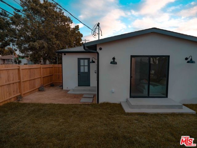 Image 6 of 67 For 5817 Alviso Avenue