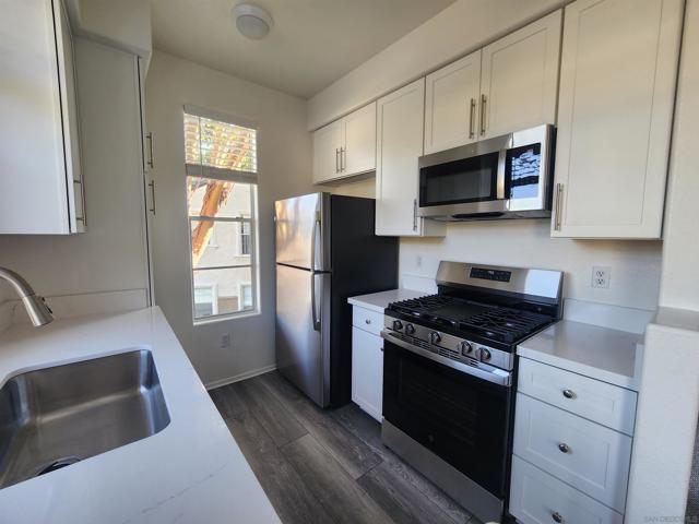 3514 Caminito El Rincon, San Diego CA: https://media.crmls.org/mediaz/f8999b1e-da03-4ef4-8793-0f74d9cd8685.jpg