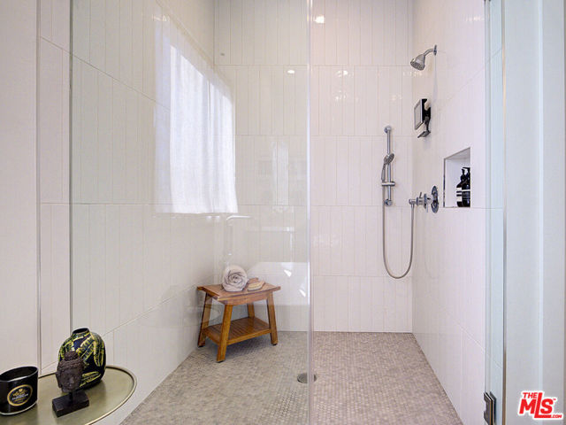 11954 Lucile Street, Culver City CA: https://media.crmls.org/mediaz/f89a7821-6b24-45d9-a3d9-052ad8ce8ab1.jpg