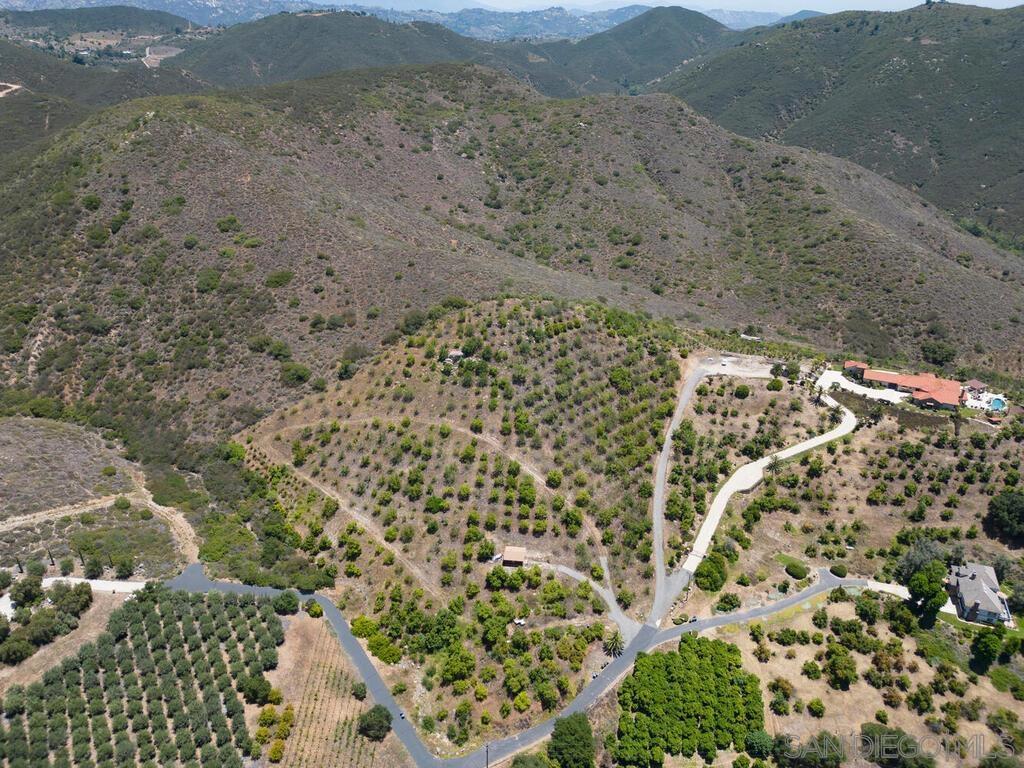 MLS #250029559SD img 5