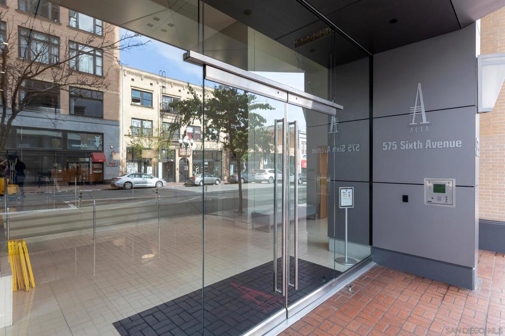 MLS #250032825SD img 32