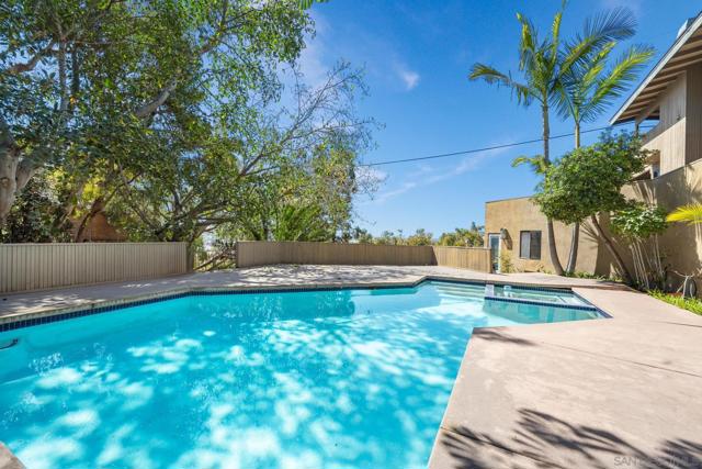 2195 Hayden Way, San Diego CA: https://media.crmls.org/mediaz/f89d5c06-a384-4cf4-89be-cccfc2e5ab28.jpg