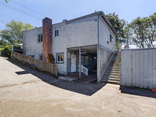 2545 Mar Vista Drive, Aptos CA: https://media.crmls.org/mediaz/f89ebeec-bc1e-4c90-a9e1-ce1add4de6c5.jpg