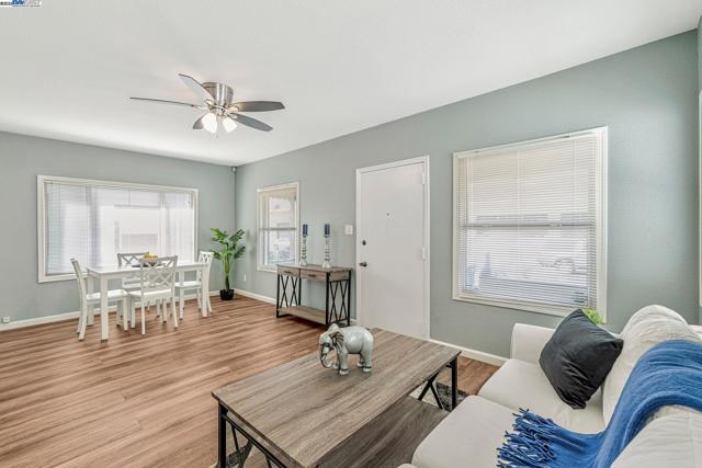140 Tuolumne Street, Vallejo CA: https://media.crmls.org/mediaz/f8a12c0d-d63c-4eac-8f08-ee4196bdee6d.jpg