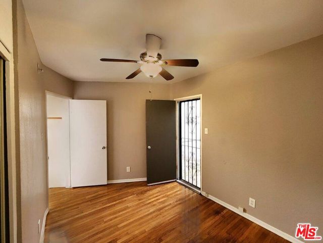 4045 W 28th Street, Los Angeles CA: https://media.crmls.org/mediaz/f8a32819-90e0-4e02-92ec-a7630a233e7b.jpg
