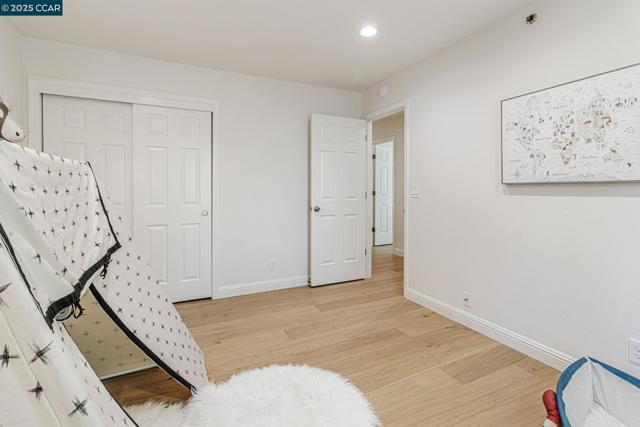 38 Sanders Ranch Rd, Moraga CA: https://media.crmls.org/mediaz/f8a3be31-897b-444a-afd5-ff0e60344dec.jpg