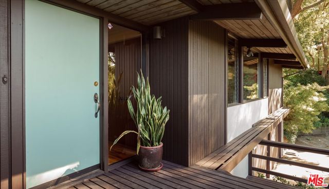 Image 7 of 53 For 1966 Lucile Avenue