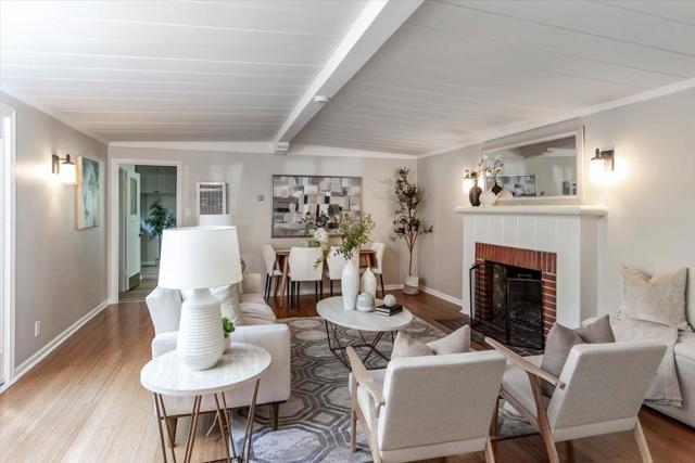 909 Myrtle Street, San Jose CA: https://media.crmls.org/mediaz/f8a3eae1-f007-432c-9b5c-e019a9c93051.jpg