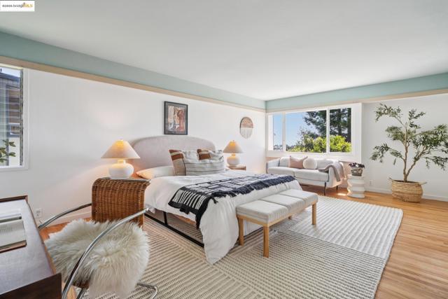 120 Hill Rd, Berkeley CA: https://media.crmls.org/mediaz/f8a41200-c3fe-45af-9c7f-ac24ada3894d.jpg