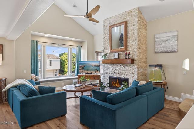 Detail Gallery Image 10 of 52 For 116 Pasadena Ave, Oxnard,  CA 93035 - 3 Beds | 2/1 Baths